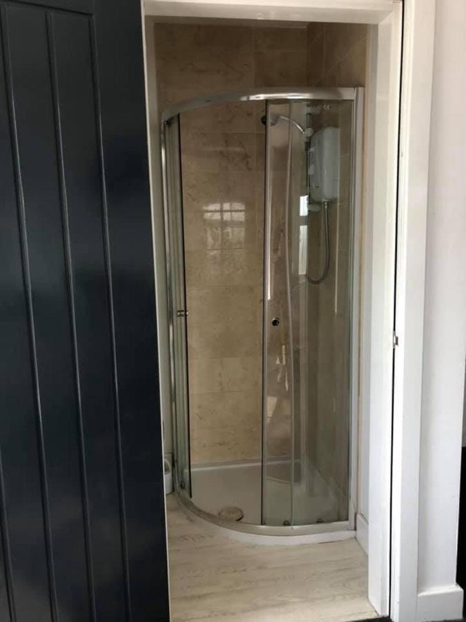 329 Hedon - Grey House كينغستون أبون هول المظهر الخارجي الصورة
